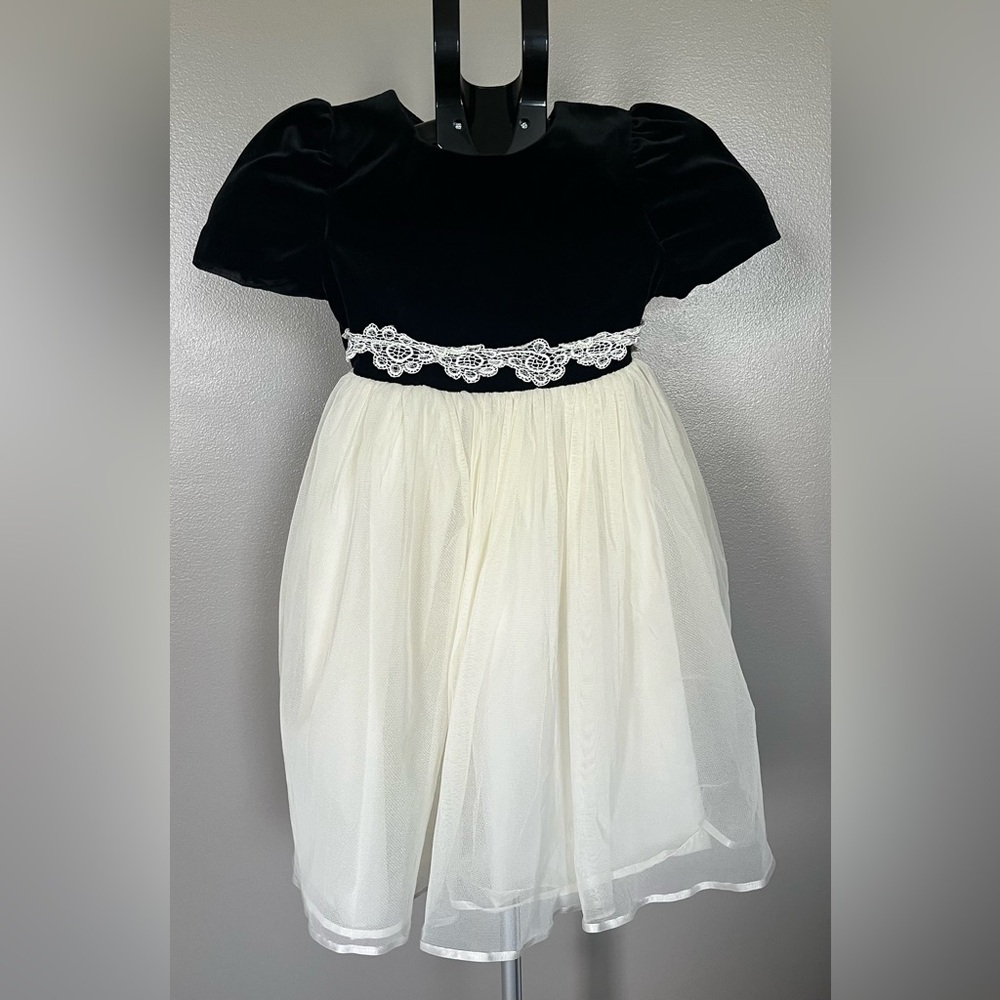Vintage Girls Bonnie Jean Dress Size 6 Black Velvet + Cream Taffeta Zip Close
